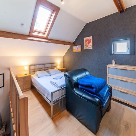 Pretty Holiday Home Near Durbuy And La Roche Erezee Exterior photo