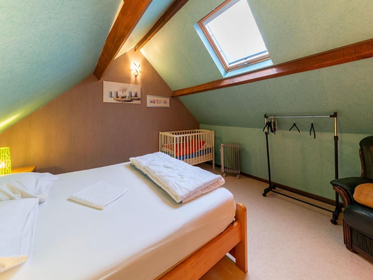 Pretty Holiday Home Near Durbuy And La Roche Erezee Exterior photo